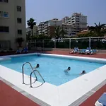 Puerto Deportivo 아파트
