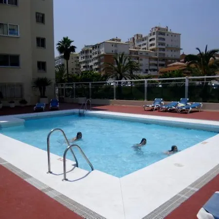 Puerto Deportivo アパート