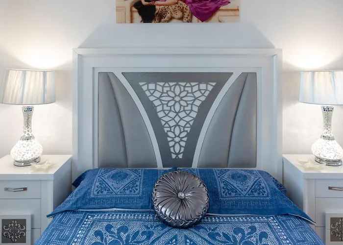 Puerto Deportivo דירה *